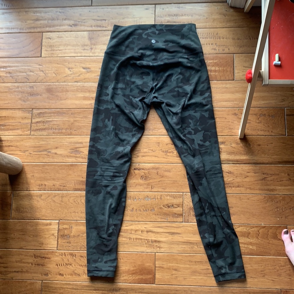Lululemon Align 7/8 Legging- Army Pattern - image 2